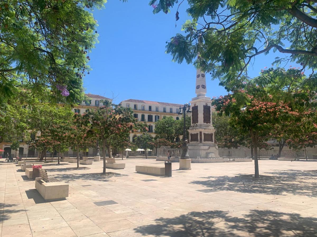 Homely Luxury Atarazanas Apartment Malaga