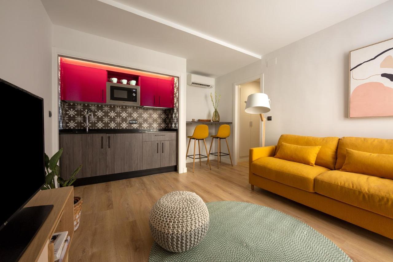 One Bedroom Apartment 1202