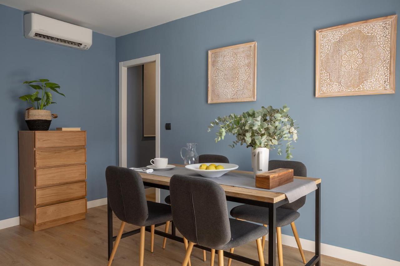 One Bedroom Apartment 1202