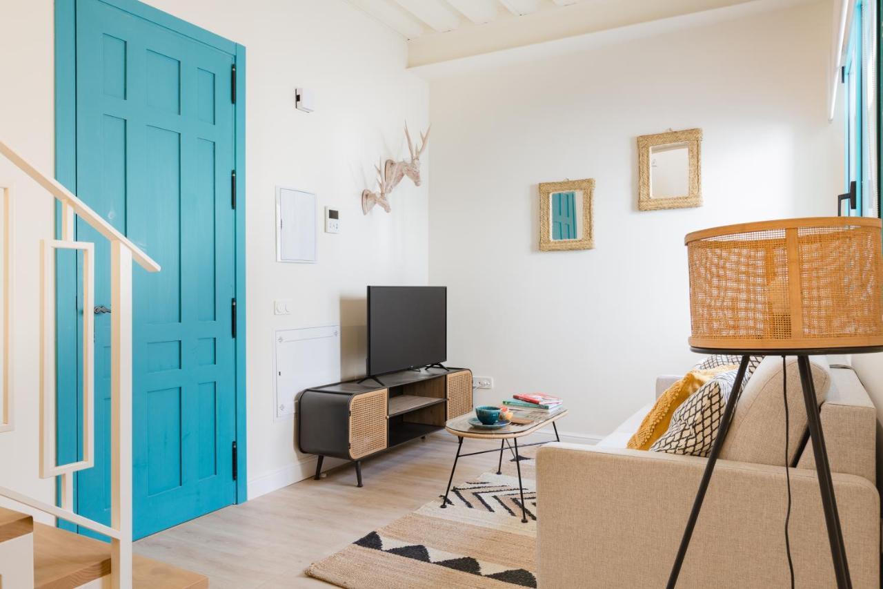 Atenea Apartment *