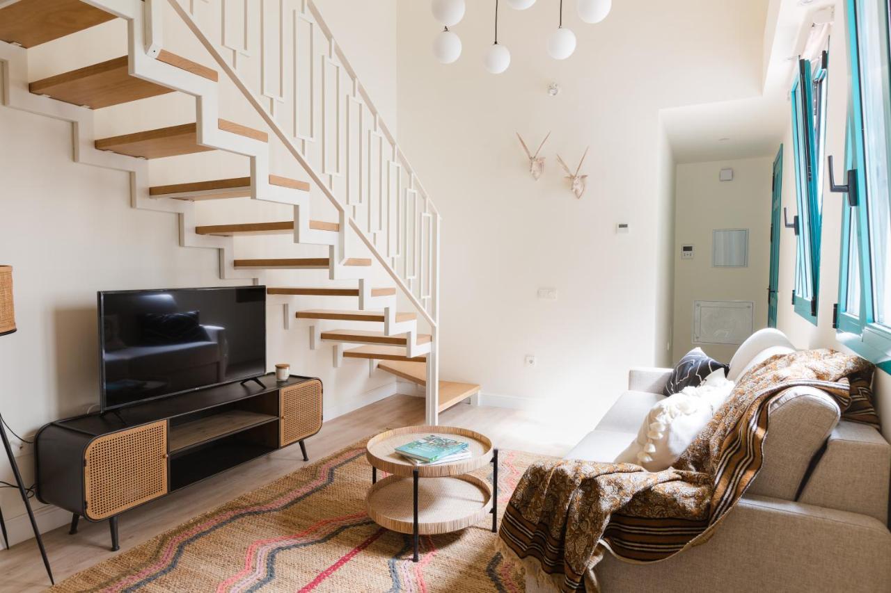 Atenea Apartment *