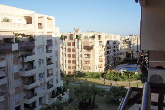 Apartamento Teatinos Con Piscina Espectacular, Aire Acondicionado En Salón-comedor Y Ventiladores En Apartamento *