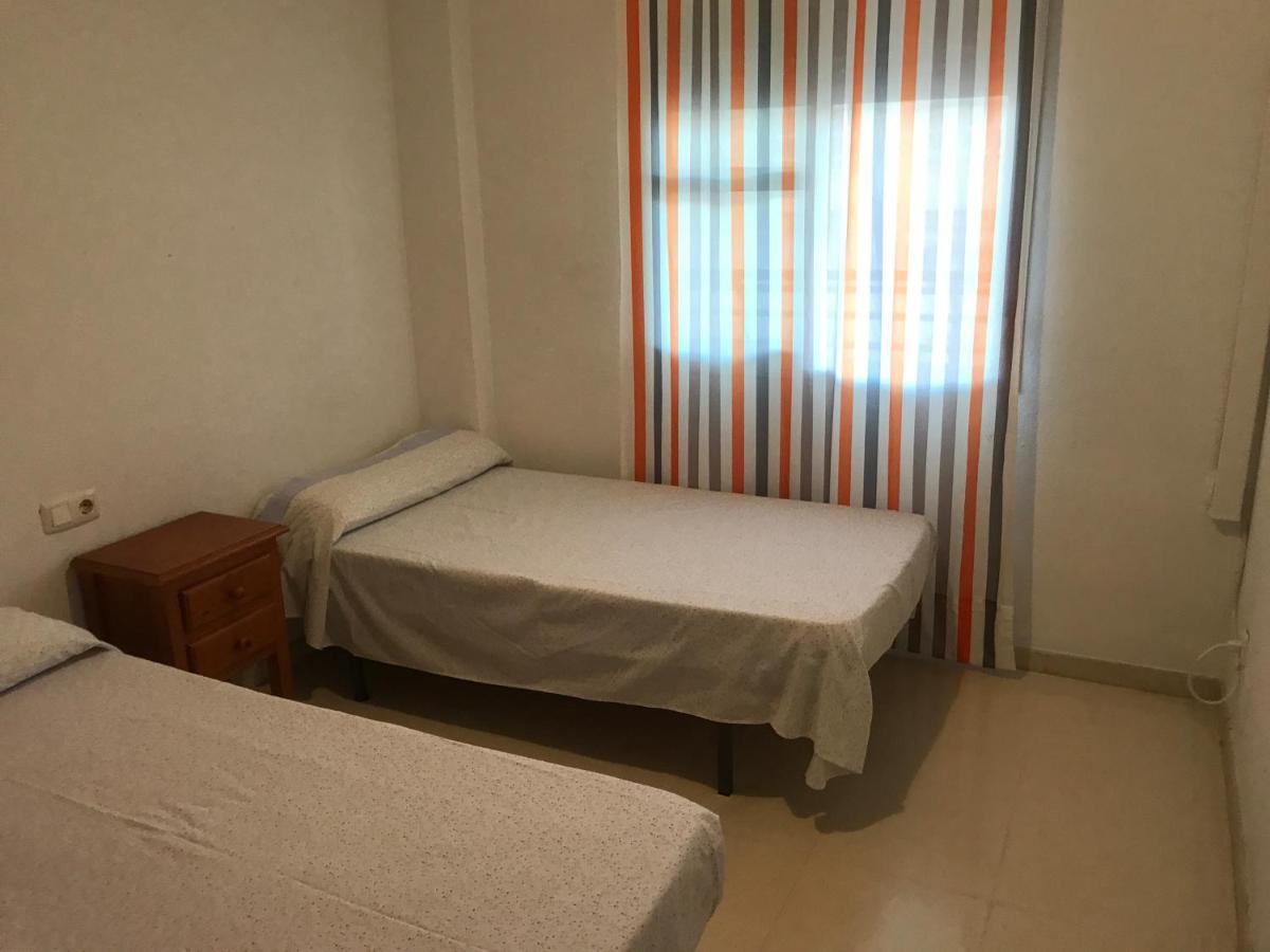 Apartamento Teatinos Con Piscina Espectacular, Aire Acondicionado En Salón-comedor Y Ventiladores En Apartamento *