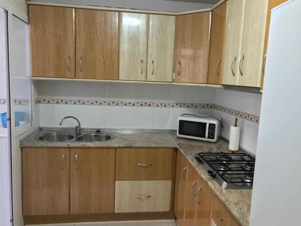Apartamento Teatinos Con Piscina Espectacular, Aire Acondicionado En Salón-comedor Y Ventiladores En * Málaga