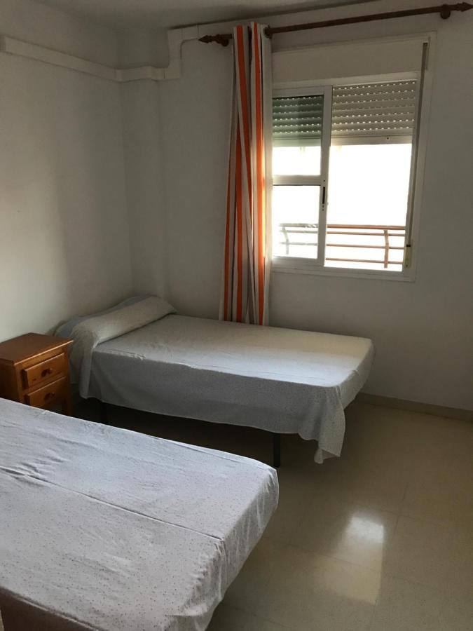 Apartamento Teatinos Con Piscina Espectacular, Aire Acondicionado En Salón-comedor Y Ventiladores En Apartamento