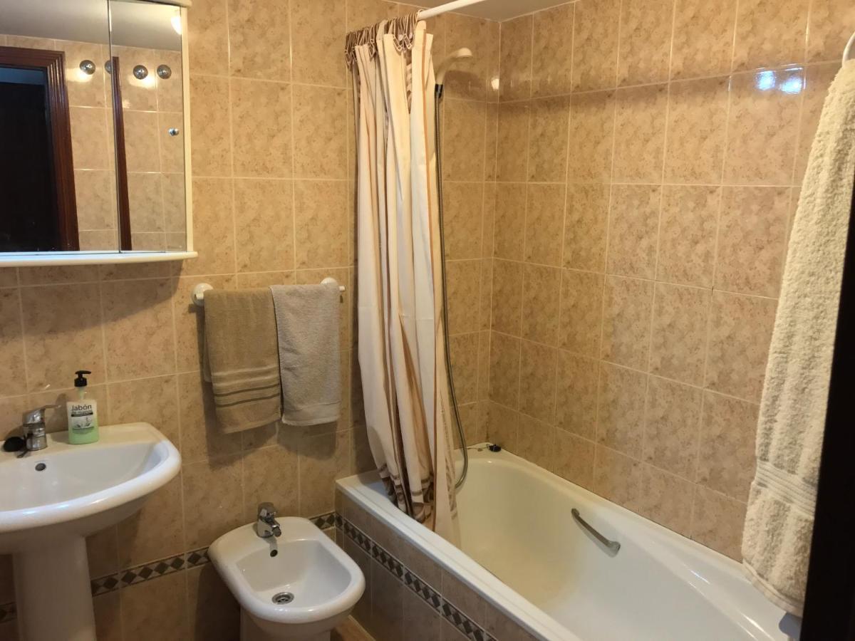 Apartamento Teatinos Con Piscina Espectacular, Aire Acondicionado En Salón-comedor Y Ventiladores En Apartamento