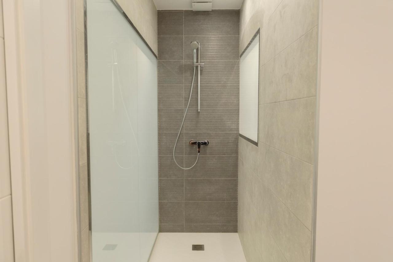 Renthas Fernando De Lesseps Apartamento *