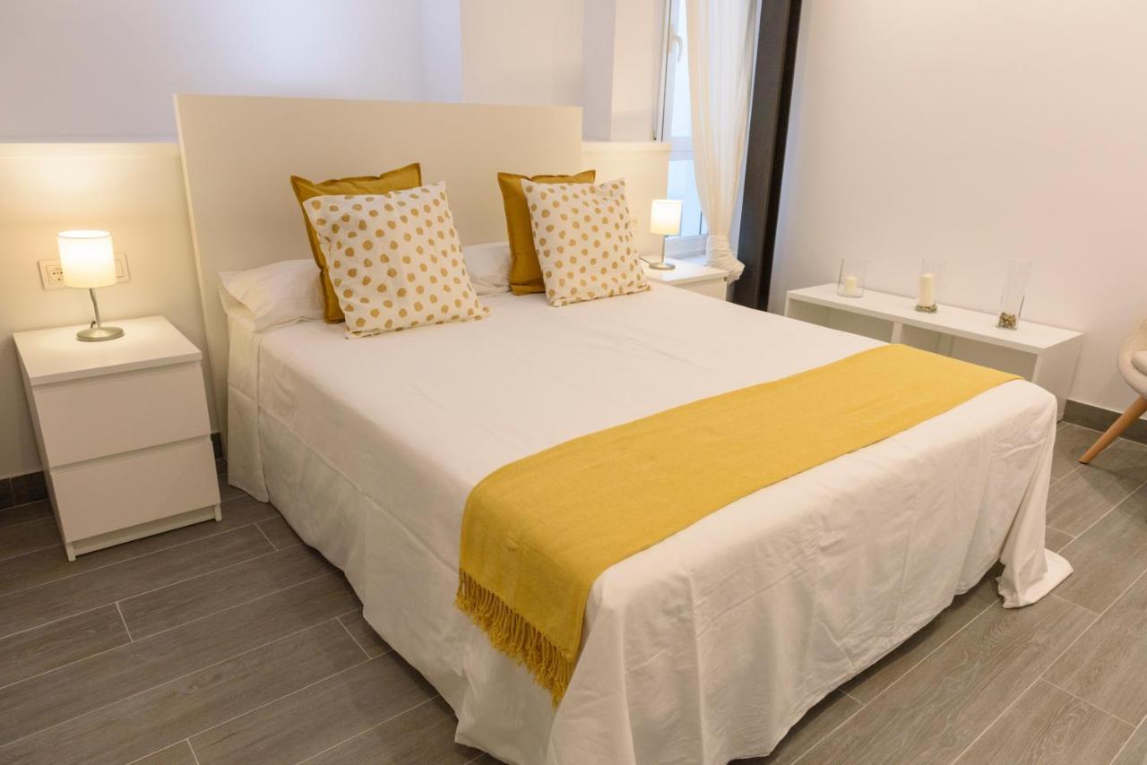 Renthas Fernando De Lesseps Apartamento *