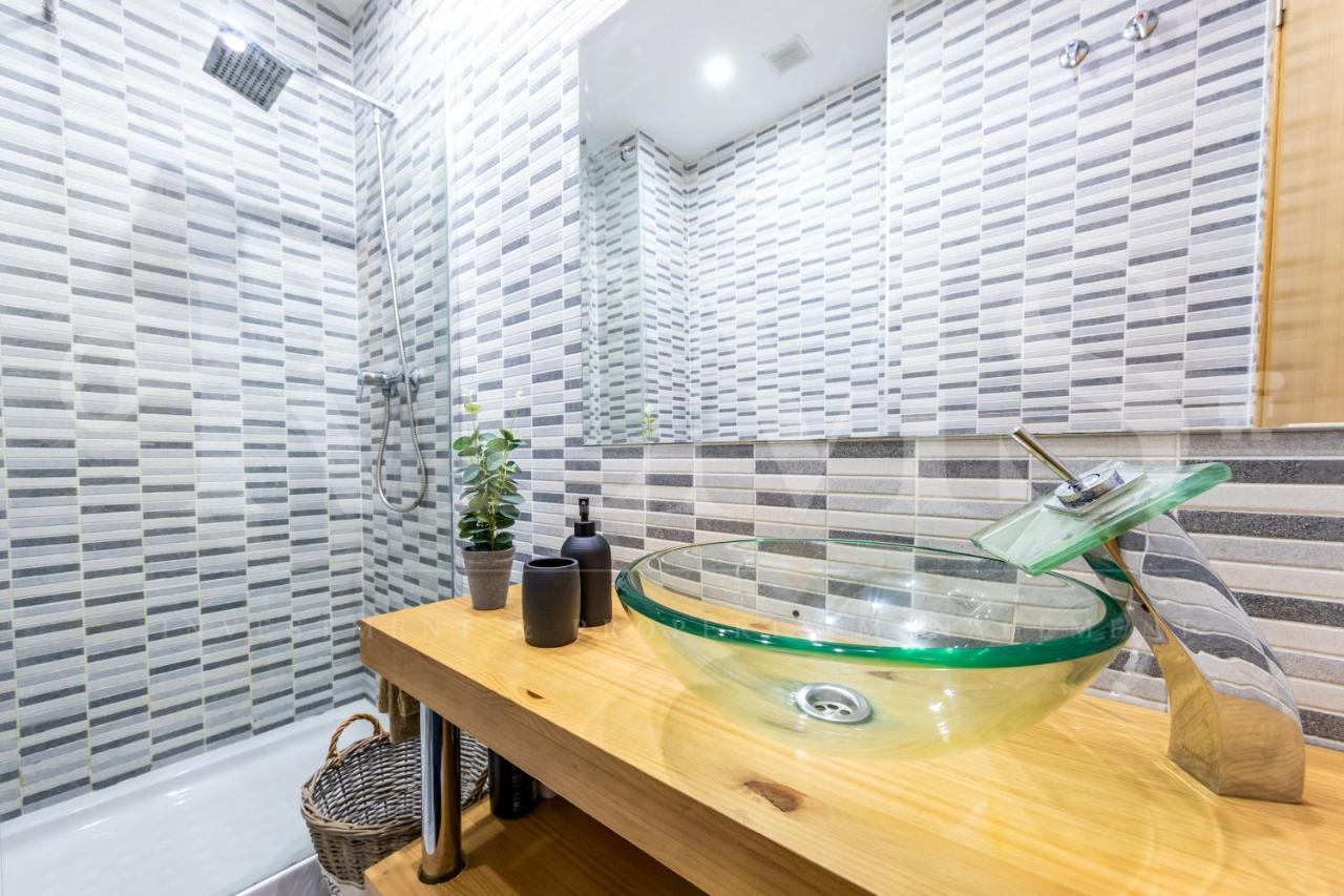 Apartamento Cozy Flat With Common Pool & Parking - Center By Rems *