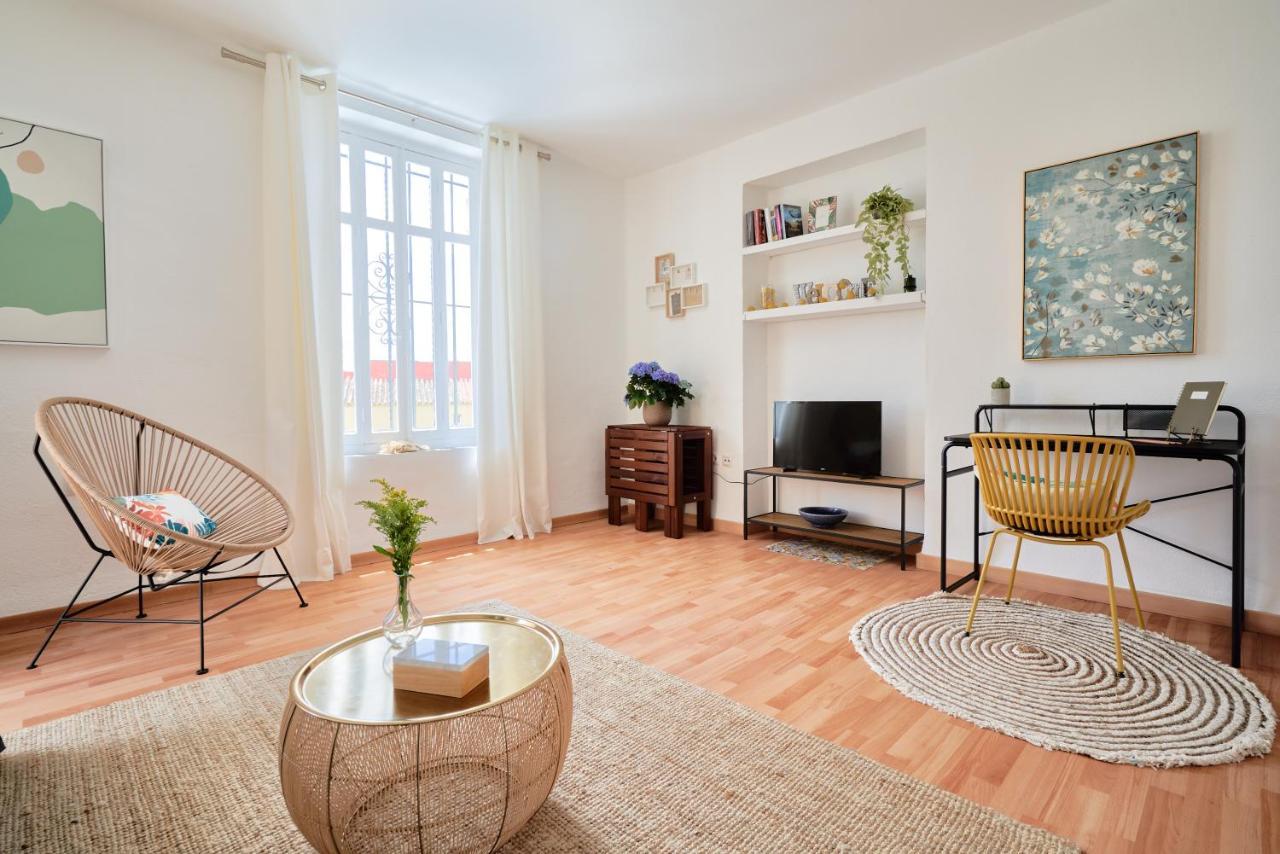 Rosita En Playa De La Malagueta Con Terraza Apartamento Málaga