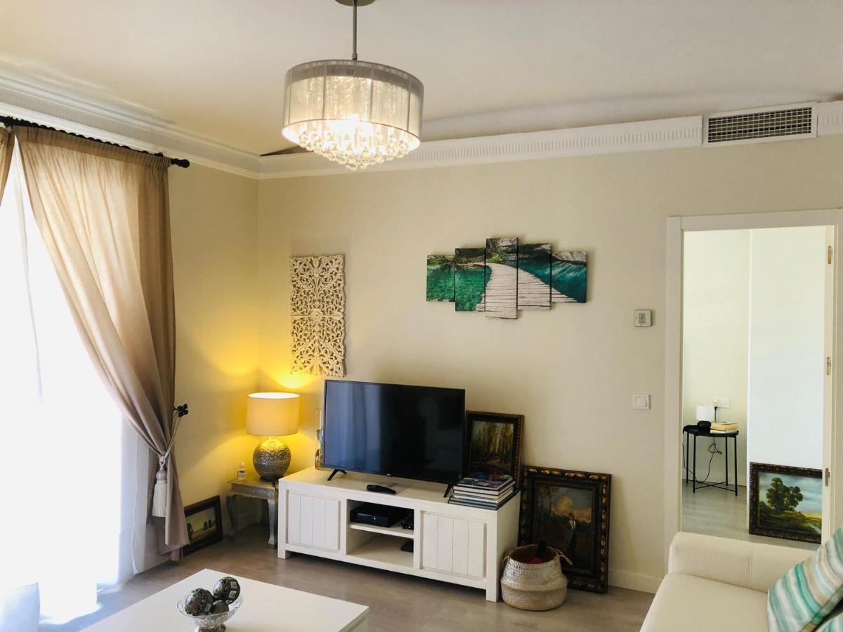 A 50 Metros De La Playa Malagueta Con Vistas Al Mar Apartment Malaga
