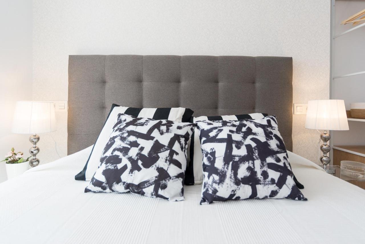 Urbe10 Angel Ganivet 2 Bedrooms Apartamento