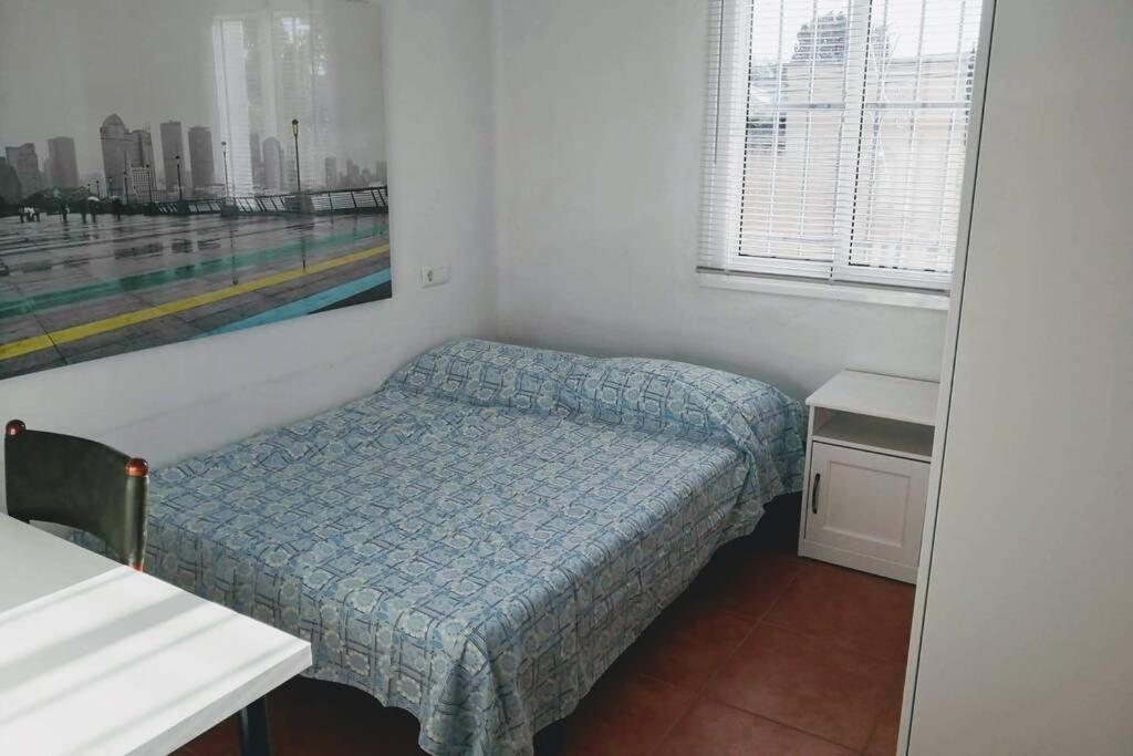 Apartamento De Tres En Carranque *