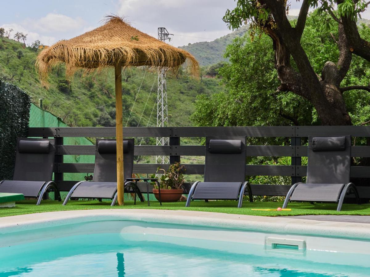 Villa Cubo's El Nogal De Montes De *