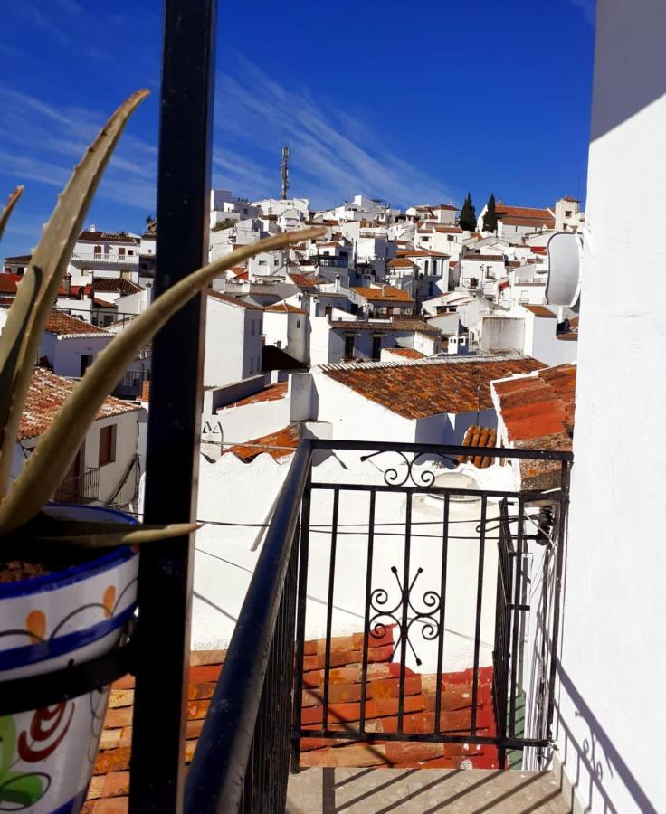 Holiday home Renovated Cinema Town House In Comares Malaga