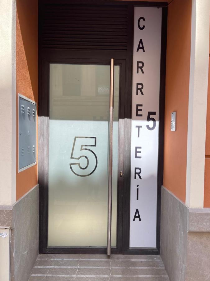 Apartment Carreteria 5 *