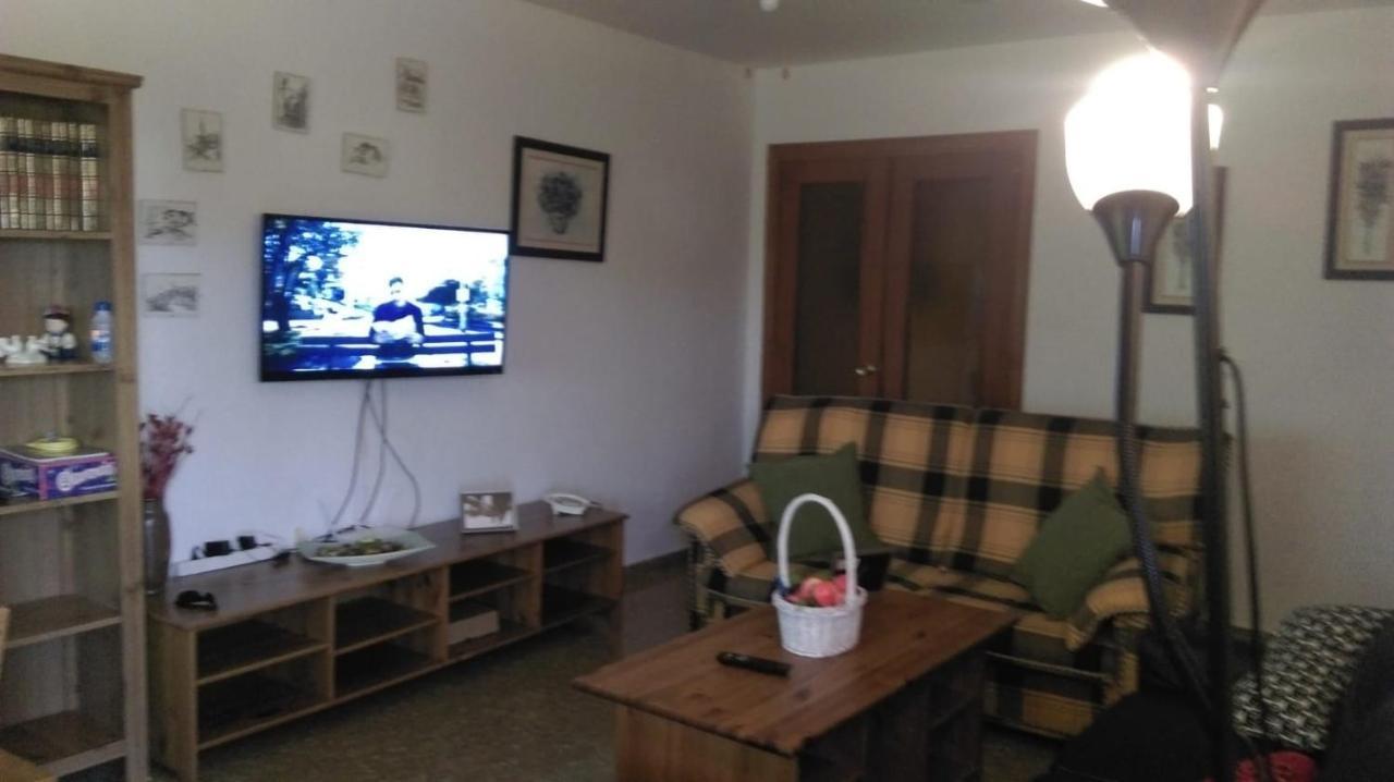 Piso Muy Amplio En . Apartamento *