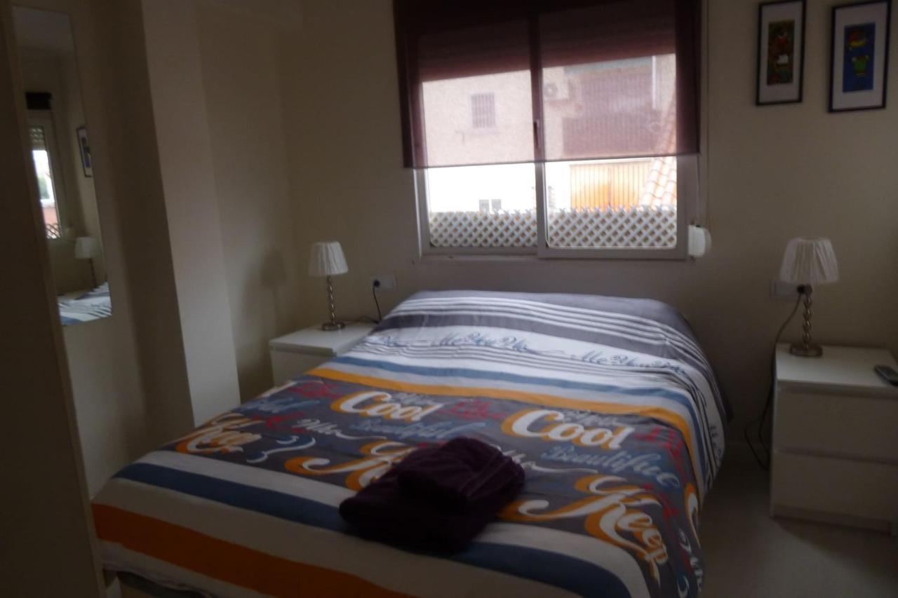 Flat -200m Center-2 Baths- 3 Bedrooms 5pers Apartamento Málaga