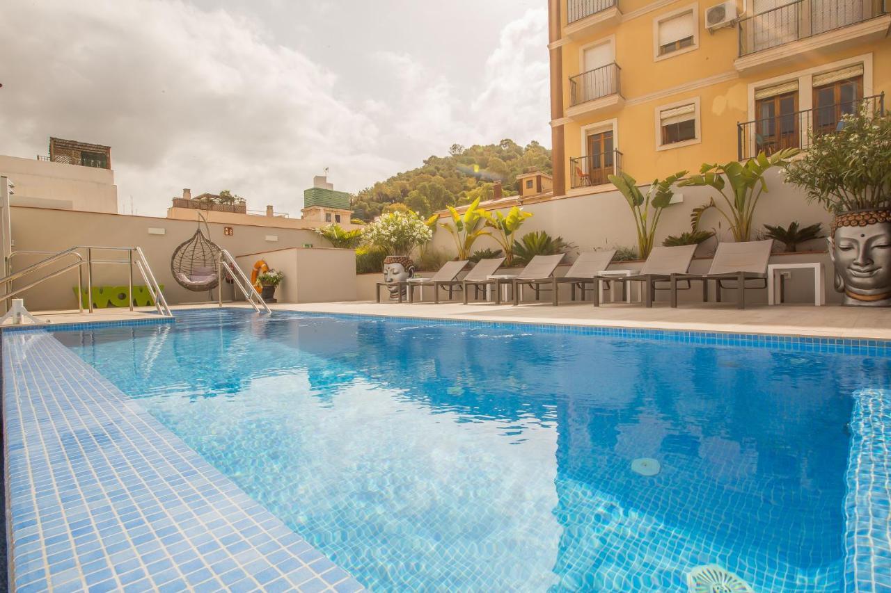 Broe-adults Recommended Hotel