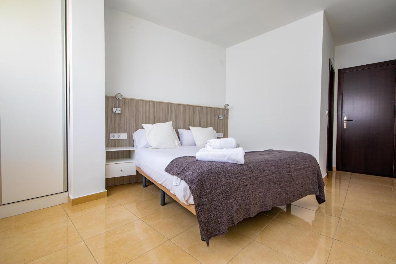 Fun Building By Homeabout Apartment Malaga