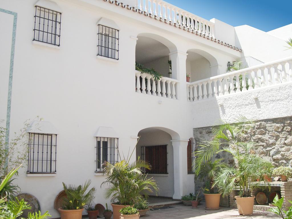 Turísticos La Mundial Apartamento *