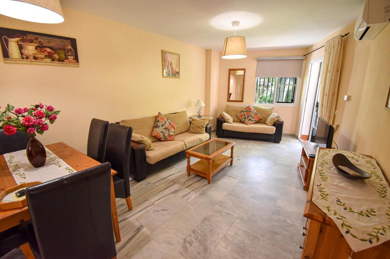Apartamento Benalmar Playa, Benalmadena Costa, 2 Bedroom Apartment, Fantastic Location Málaga