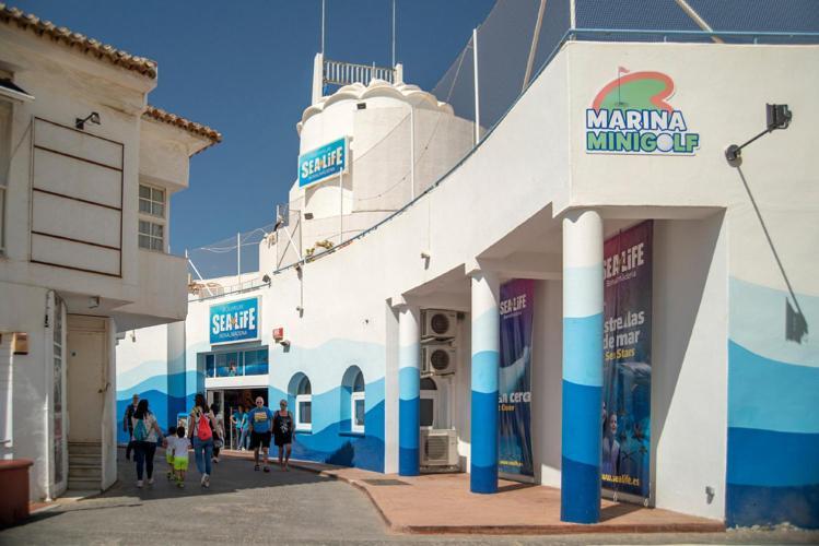 Apartamento Benalmar Playa, Benalmadena Costa, 2 Bedroom Apartment, Fantastic Location *