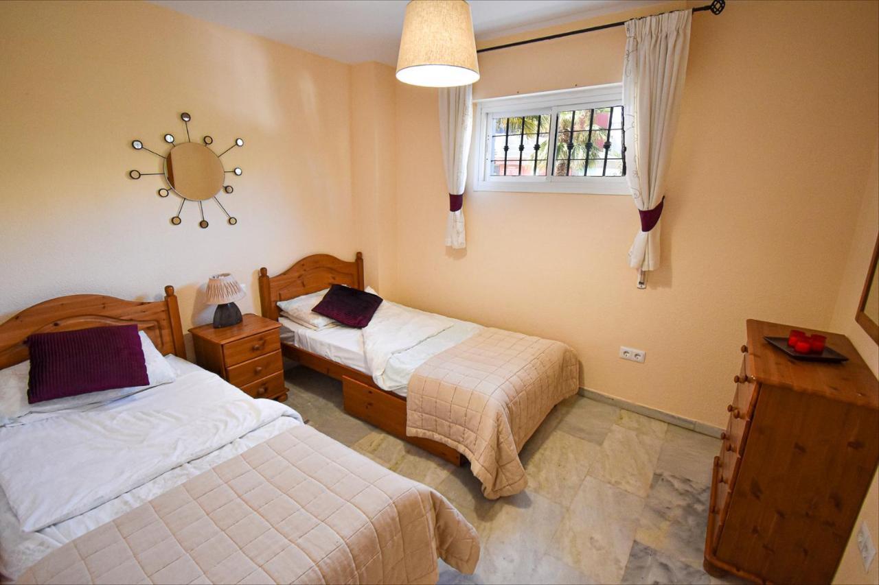 Benalmar Playa, Benalmadena Costa, 2 Bedroom Apartment, Fantastic Location Apartamento Málaga