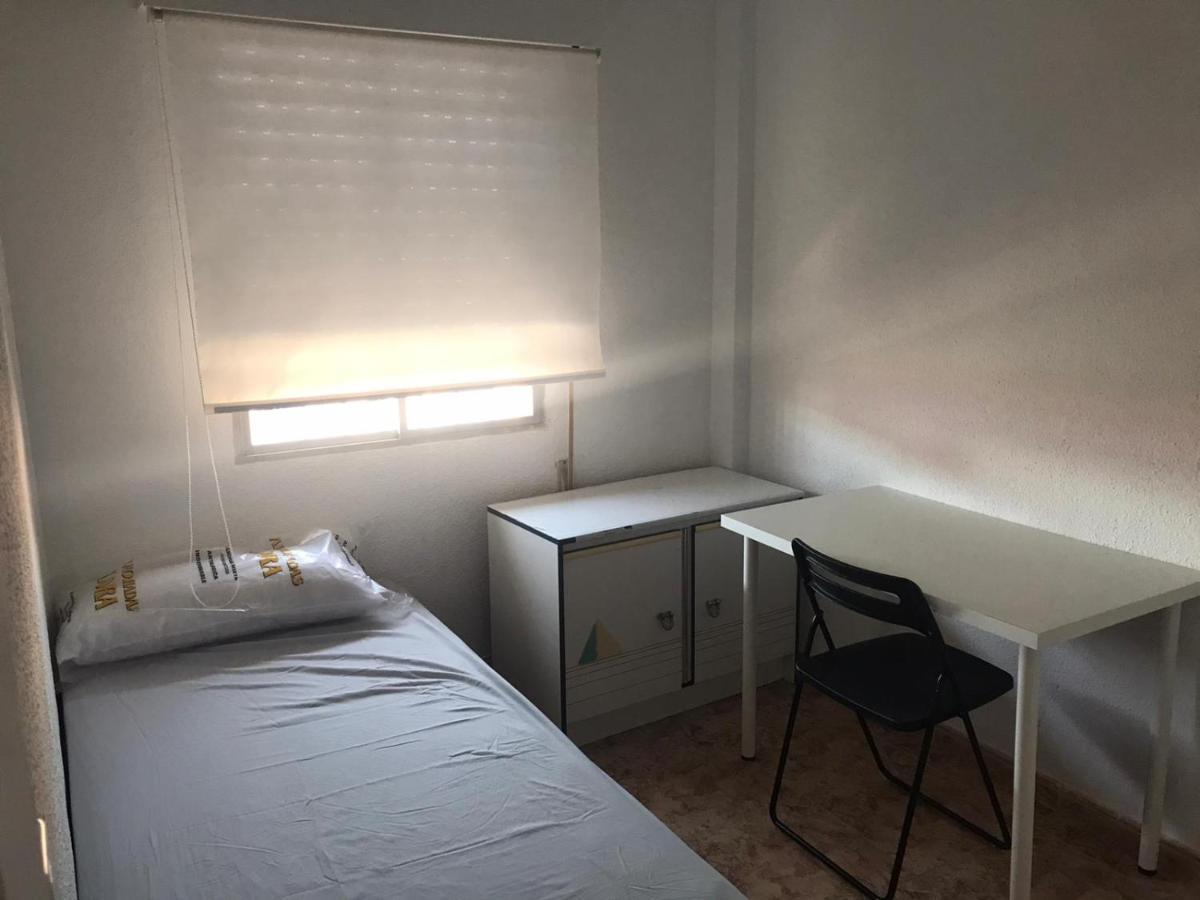 Apartamento 4 Dorm Cerca De Playa Y Centro Ciudad *