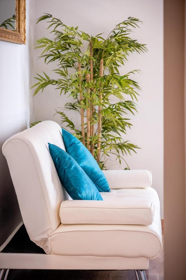 Carreteria - Design & Comfort - Prime Area Apartment *