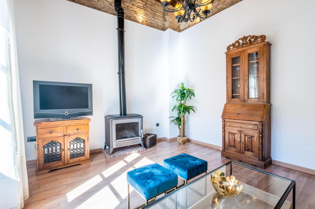 Apartment Carreteria - Design & Comfort - Prime Area