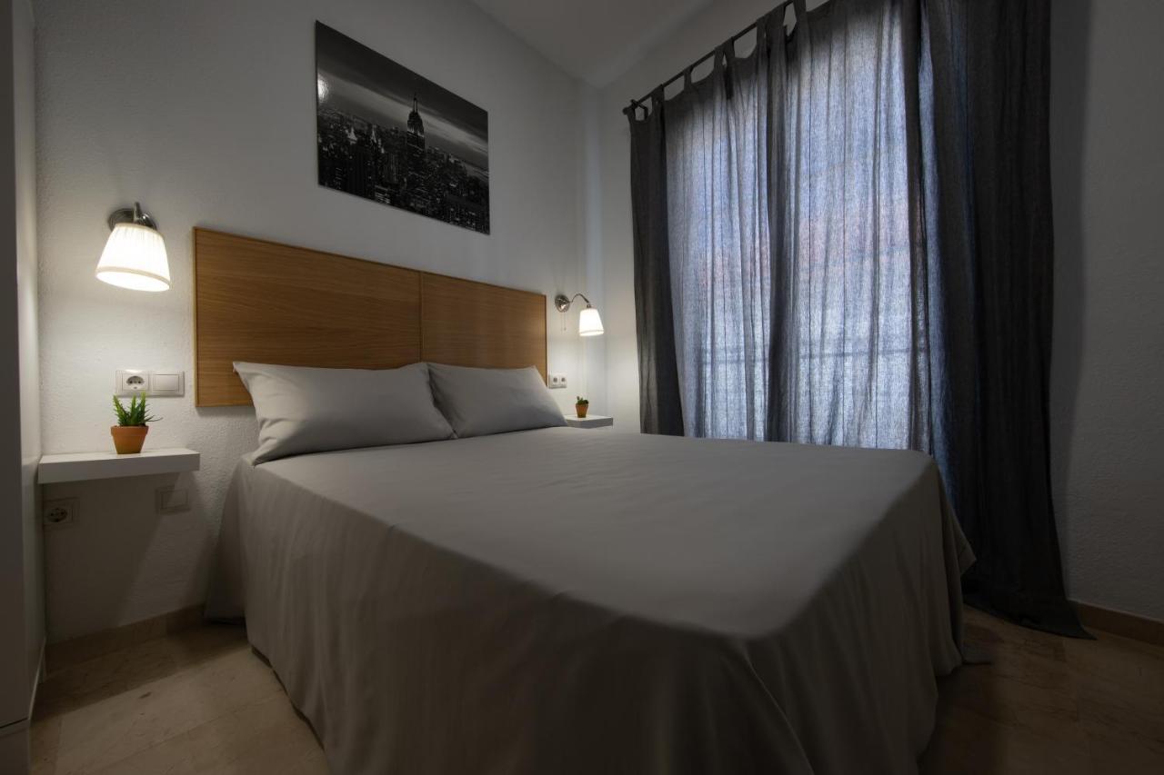 Private Rooftop & Elegant Studio - Center By Rems Apartamento *
