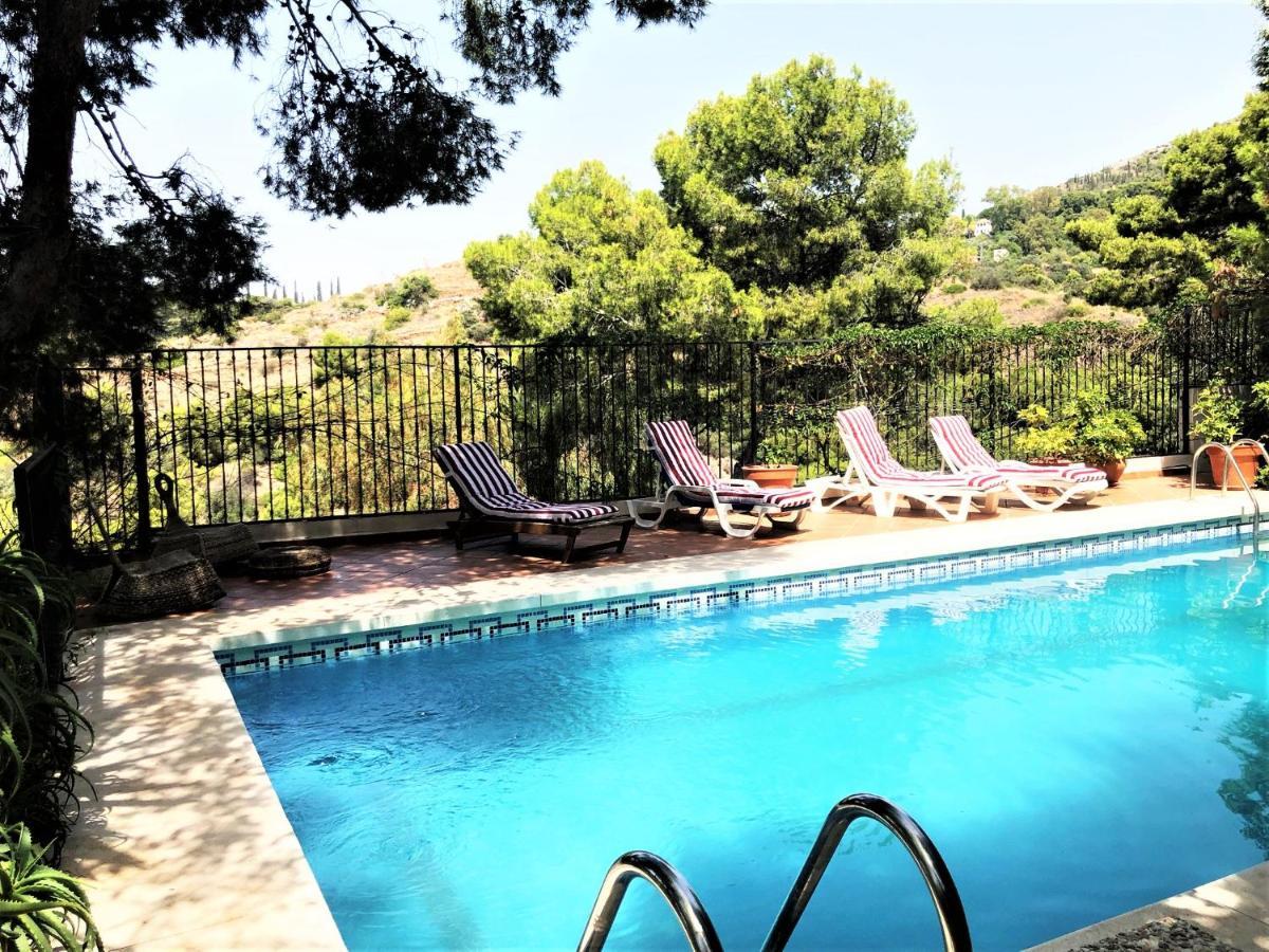 Сasa de vacaciones Pinares-malaga: Pool, Garden, Garaje, Wifi, *