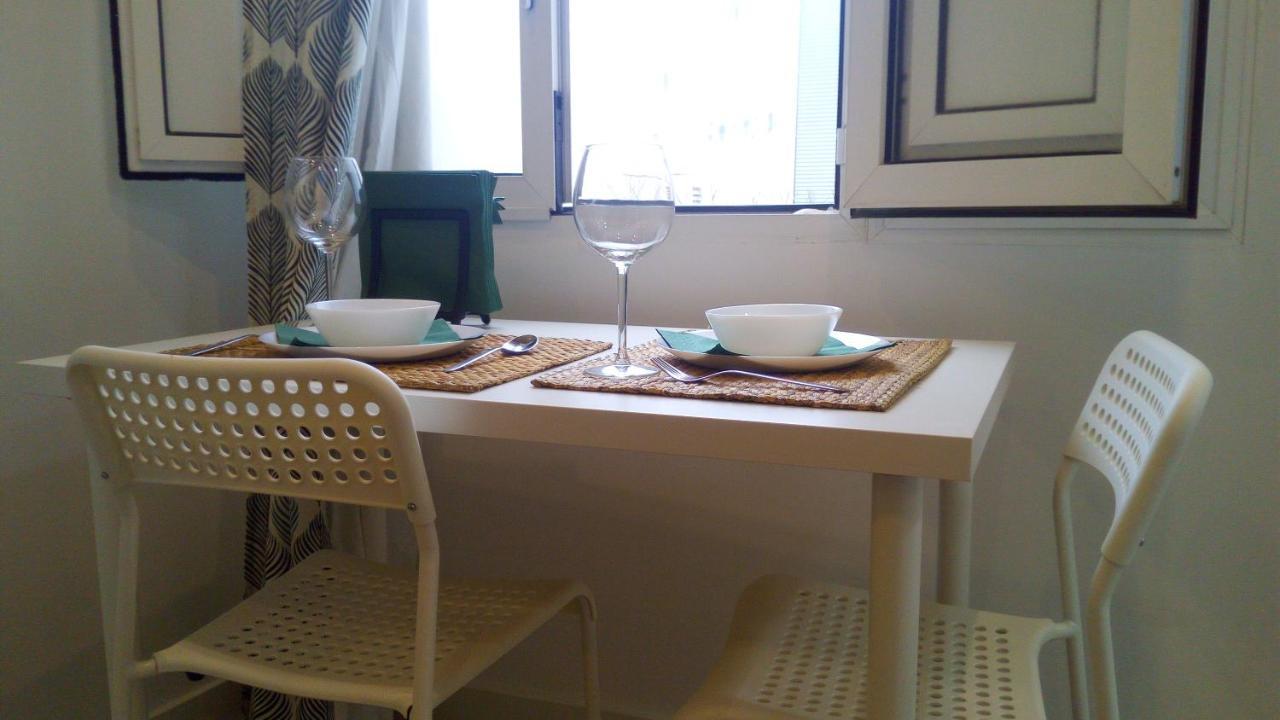 Del Parque Flats Guadiaro Apartamento *