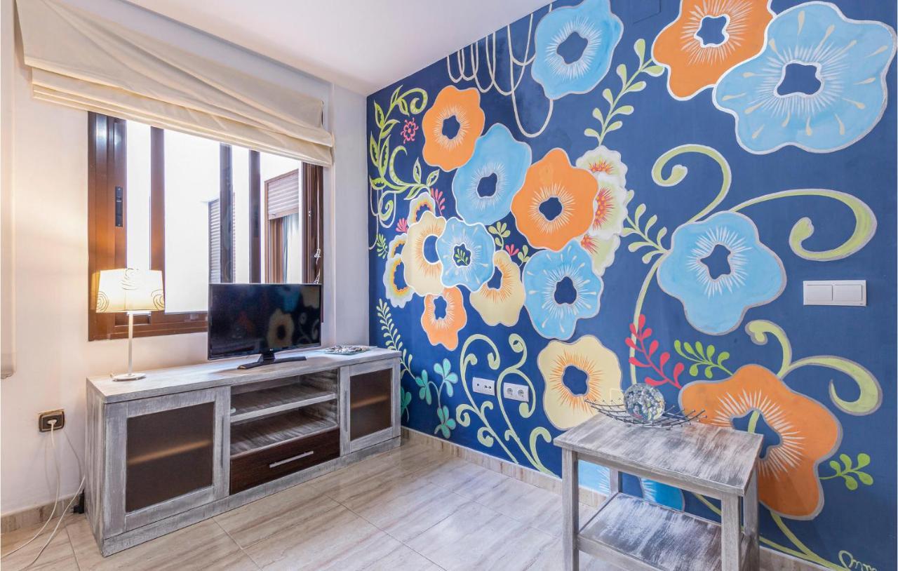 Awesome In Alhaurn El Grande With 1 Bedrooms And Wifi Málaga