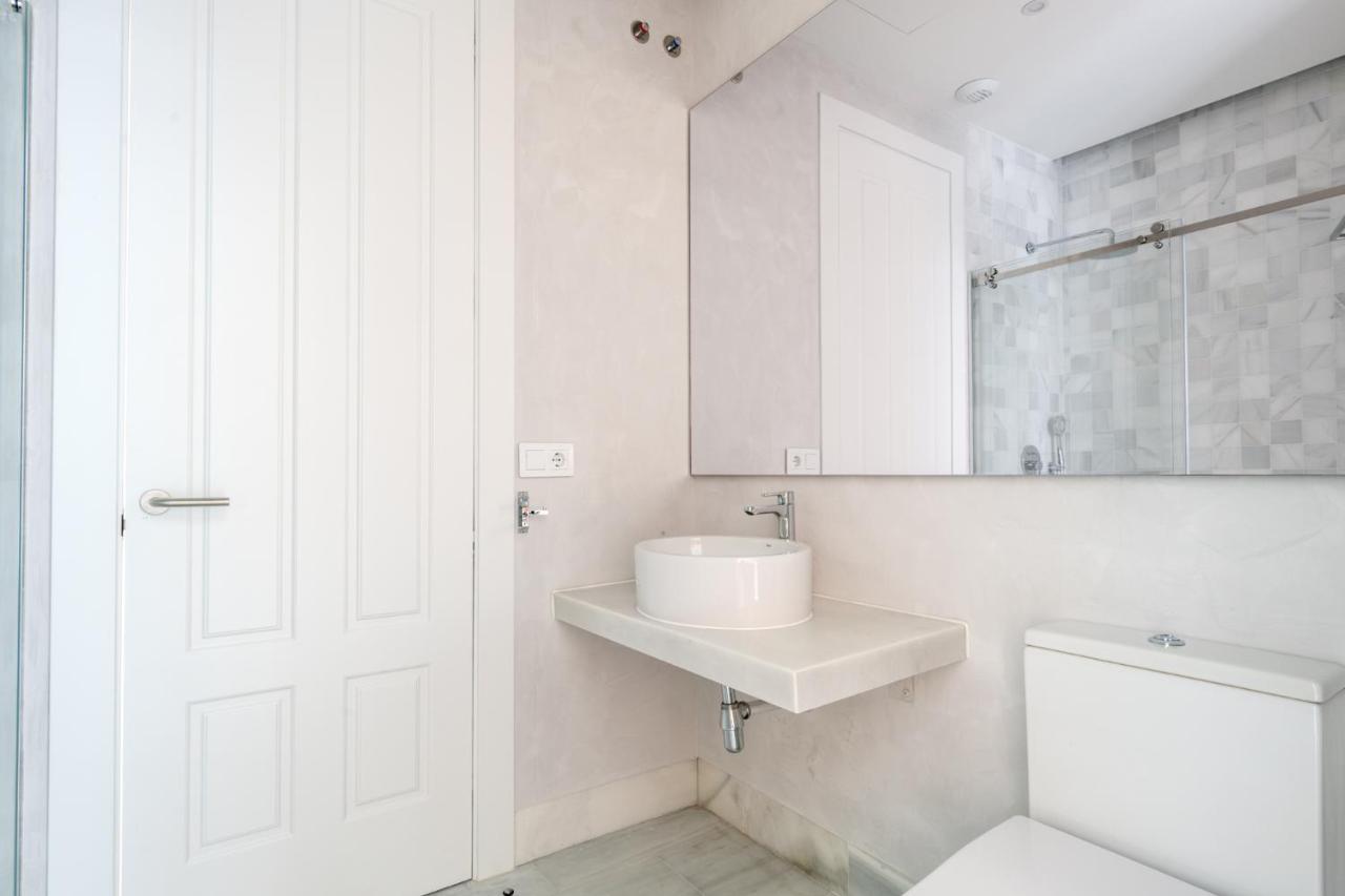 Pinar Vip Class C/alcazabilla Apartment *