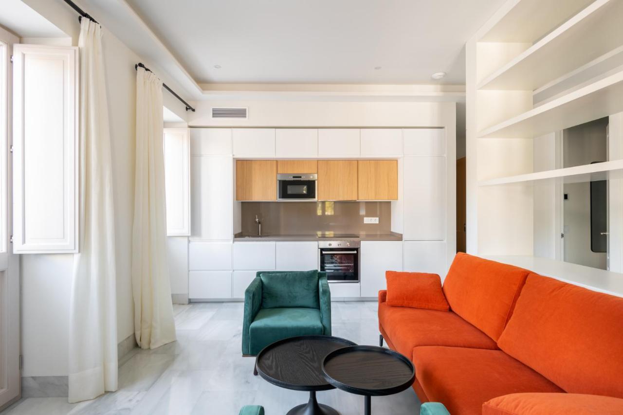 Pinar Vip Class C/alcazabilla Apartment *