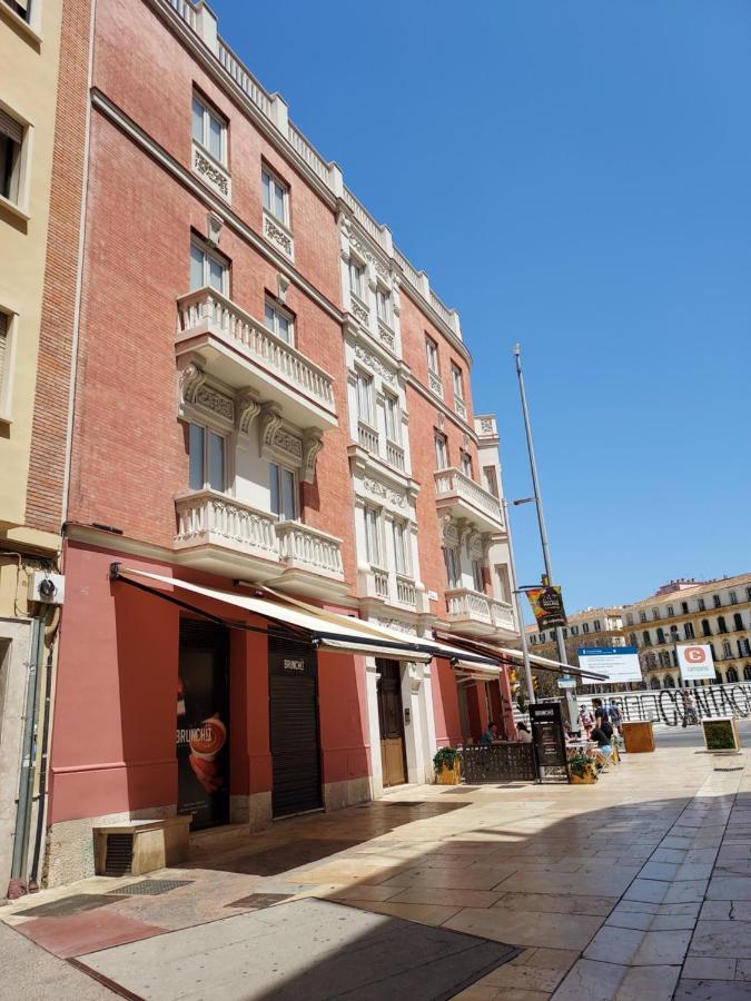 Pinar Vip Class C/alcazabilla Malaga