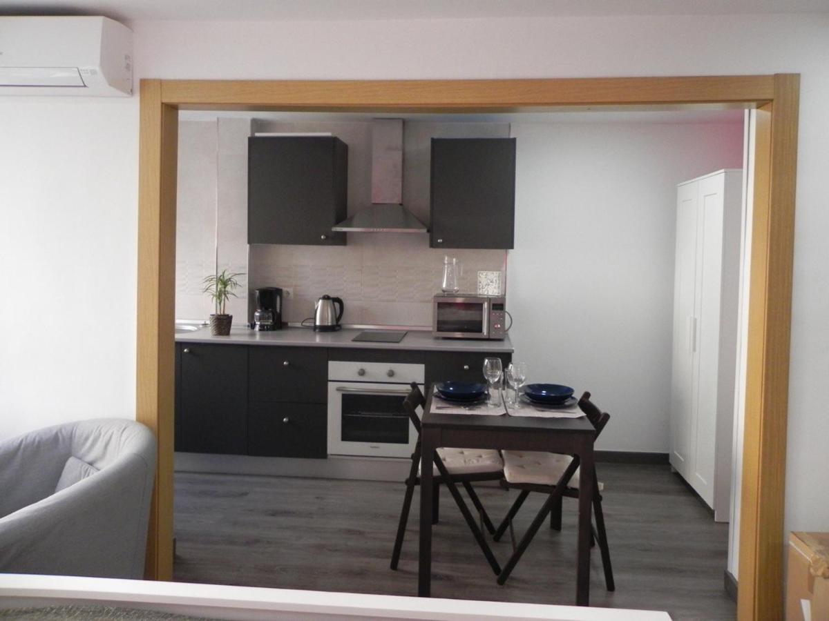 Apartamento Holidays2malaga Reyna Manescau Apartments- Zona Huelin & 450 Mts De La Playa