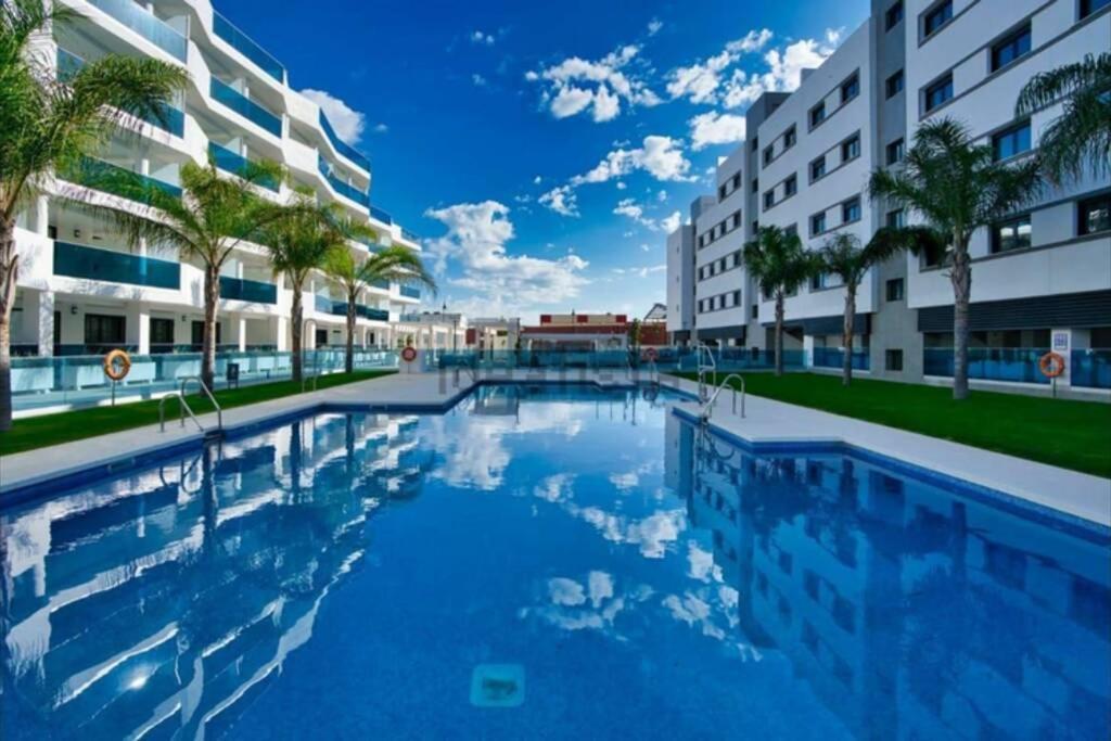 Lovely With Pool In Fuengirola Mijas Costa Málaga
