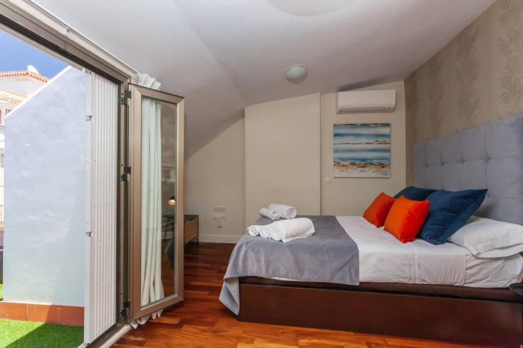 Precioso ático Con Terraza Centro Historico Apartamento
