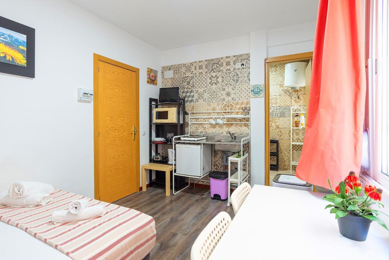 Young People Only, Soho Citycenter Apartamento
