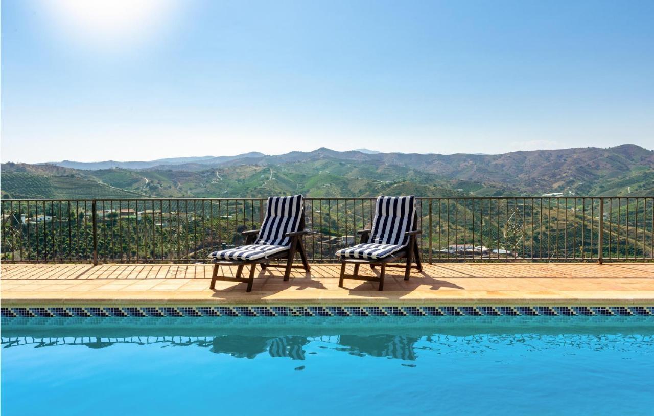 Pet Friendly In Iznate With Kitchen Сasa de vacaciones *