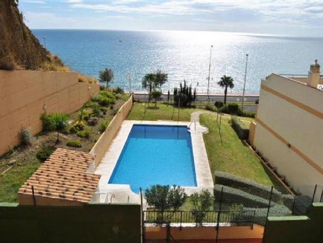 Apartamento ático-duplex 1ª Linea De Playa Con Jacuzzi. 6 Pax ático-duplex 1ª Linea De Playa Con Jacuzzi. Málaga