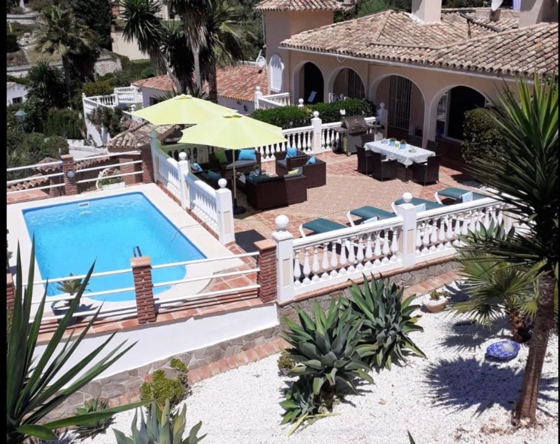 Delightful 5 Bed In Fuengirola Costa Del Sol Villa