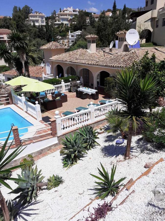 Delightful 5 Bed In Fuengirola Costa Del Sol Villa *