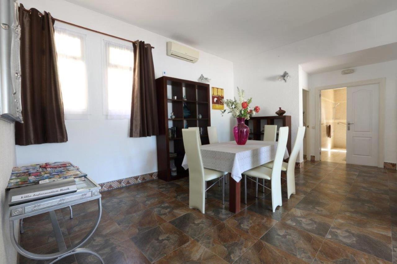 Delightful 5 Bed In Fuengirola Costa Del Sol Villa Málaga