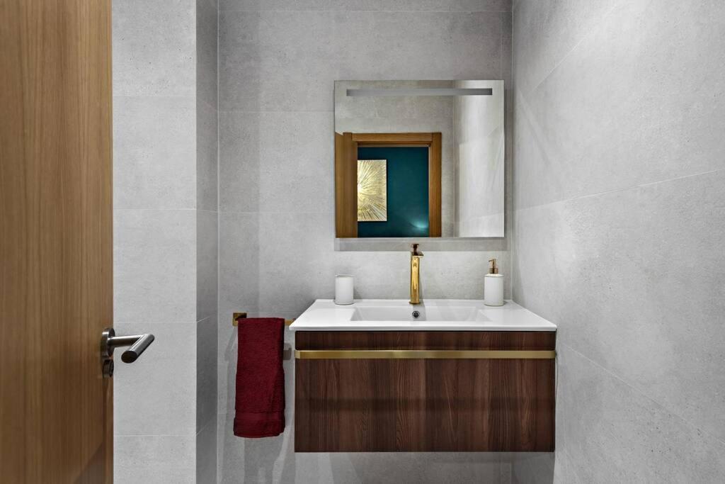 Designed Studio With Common Swimming Pool - Center By Rems Málaga