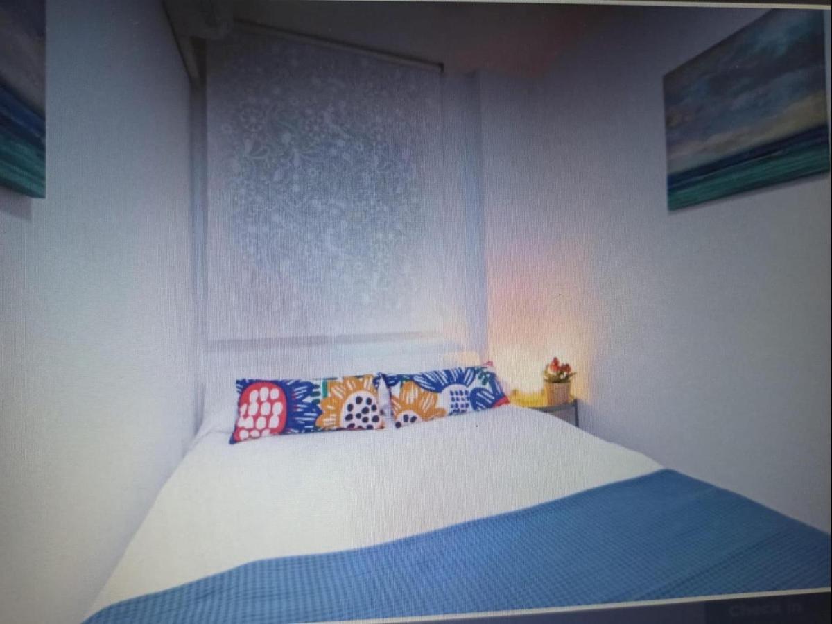 Apartamento Holidays2Malaga Heroe de Sostoa 200 mts de la playa *