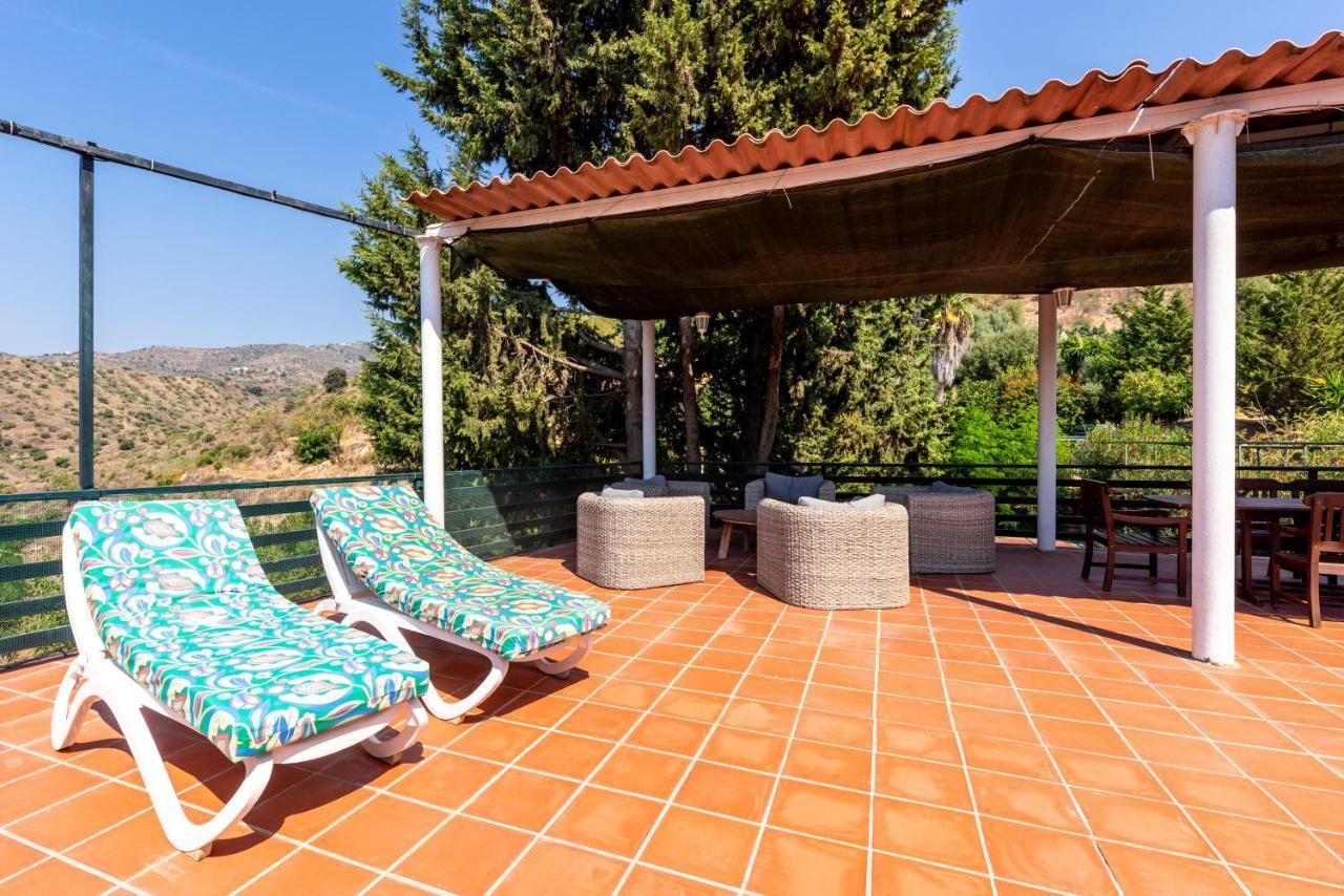 Сasa de vacaciones New House In Nature *